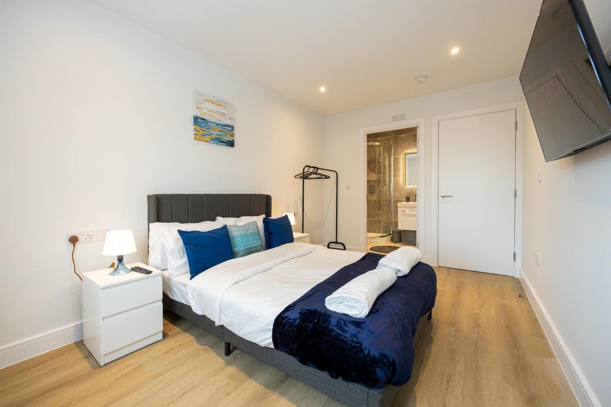 Modern 2 Bed Near Wythenshawe Hospital And Manchester Airport With Parking Luaran gambar